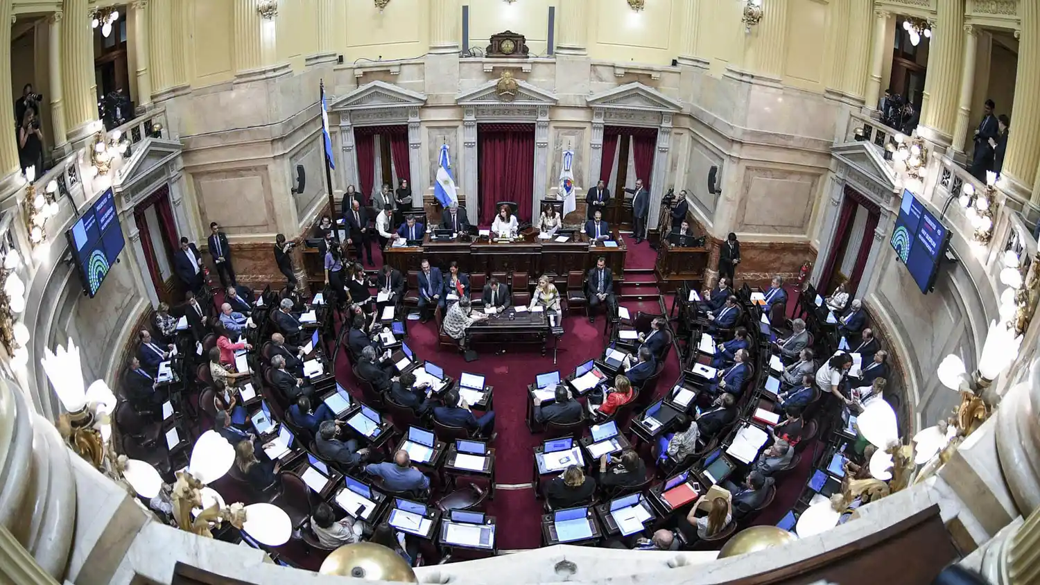 Cambio en la forma de votar: el Congreso aprobó la boleta única de papel y se usará en las próximas elecciones