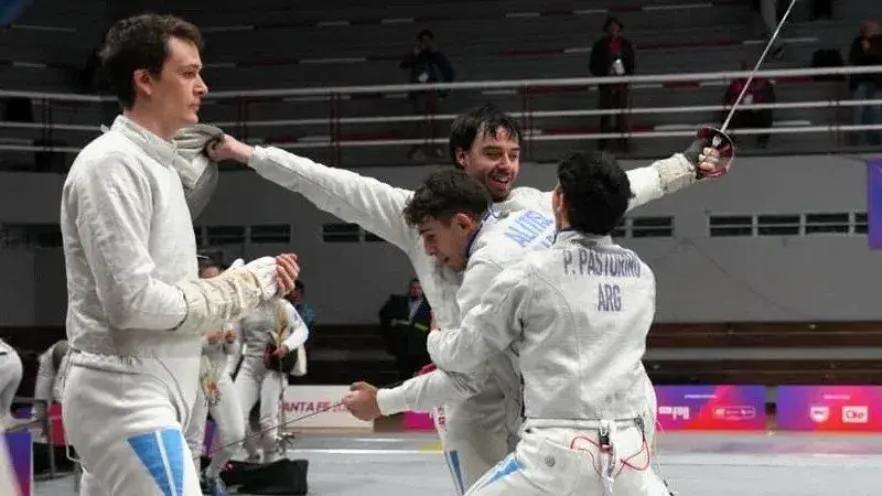 Más oro para Argentina: la dupla argentina de sable masculino venció a Brasil en la final y gritó campeón sudamericano