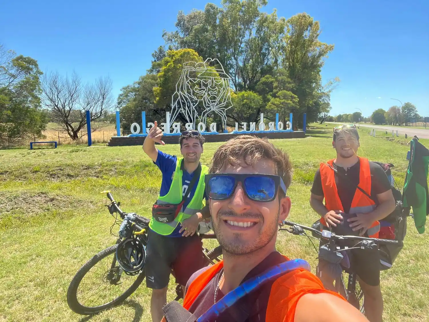 Cuando una broma hecha entre mates y tortas fritas se vuelve realidad: la historia de los “Neco Boys”