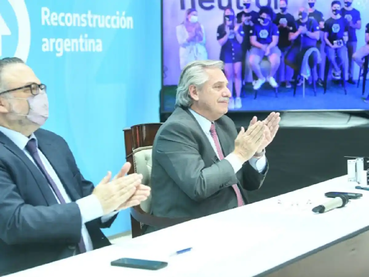 "La ley de Cannabis medicinal es otro triunfo de la sociedad contra la hipocresía"