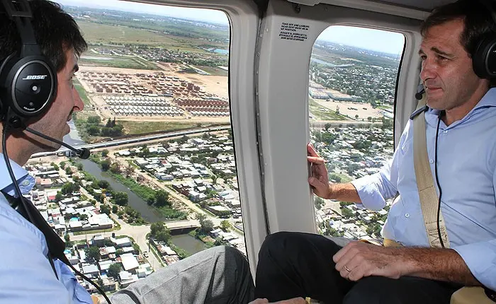 Garro recorrió obras hidráulicas y vías de acceso en La Plata