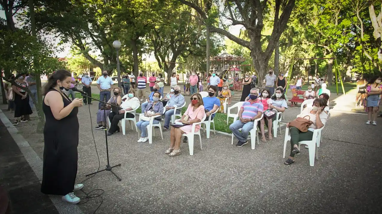 Realizaron una clase abierta para pedir por el regreso presencial de las clases