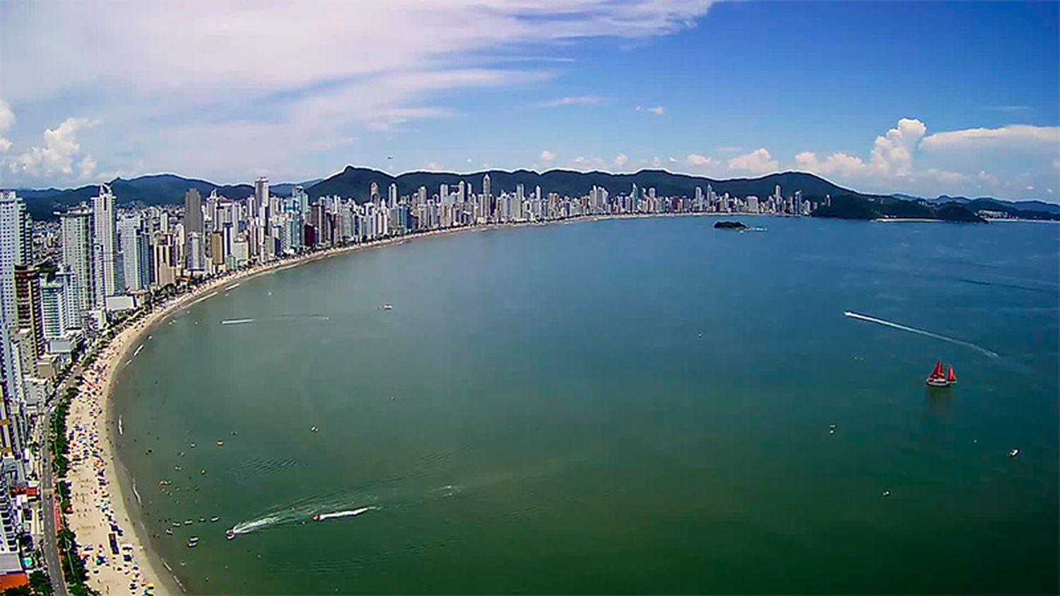 Cámaras en vivo: Así está el día en las playas del sur de Brasil