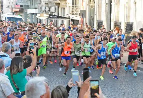 Pequeña San Silvestre empieza a tomar color