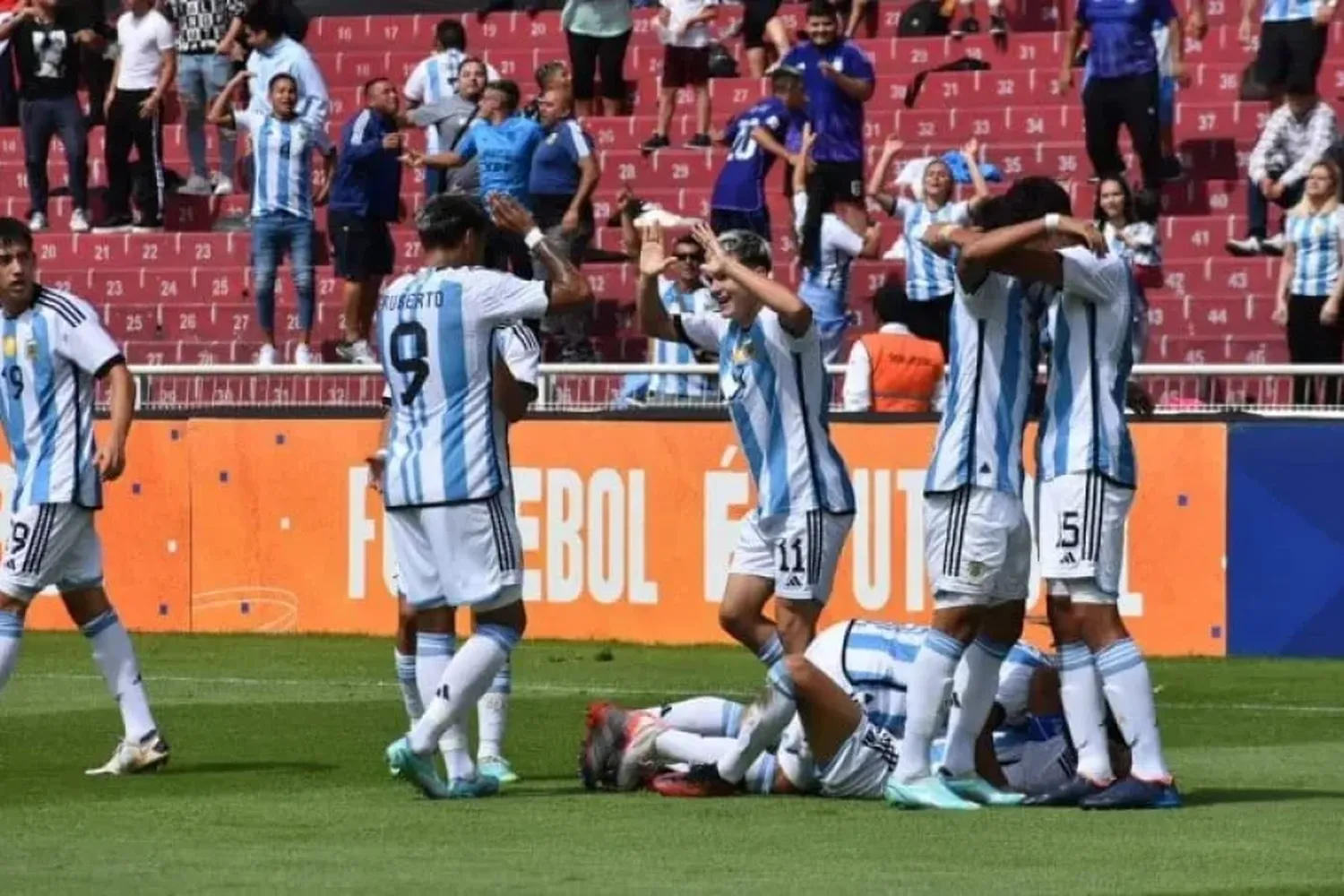 La Sub 17  ante Venezuela en el Sudamericano