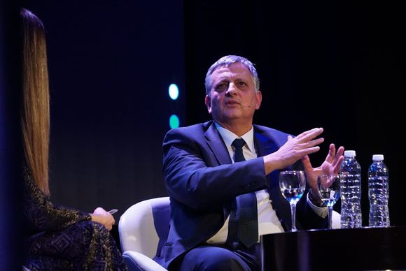 "Vamos a ser un país exportador de energía en 2031": el importante anuncio que hizo el presidente de YPF