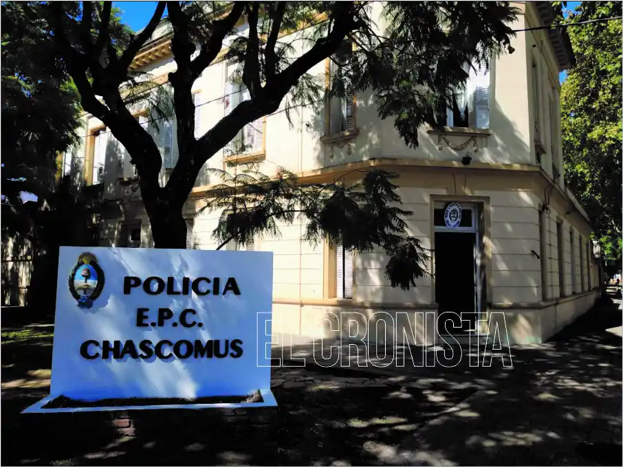 Violento robo con arma de fuego a vivienda donde funciona una peluquería en Acceso Norte