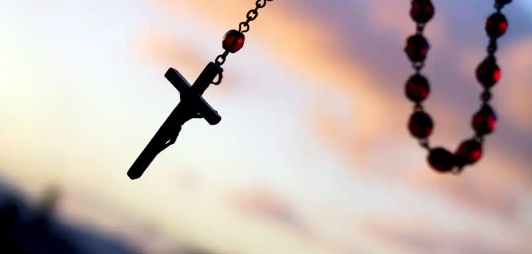 Desde el FIT reclaman que el Estado deje de financiar a la iglesia