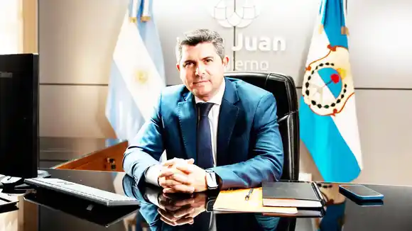 Provincias respaldan el nuevo dólar de la era Milei y evalúan emitir deuda para financiar obras de infraestructura