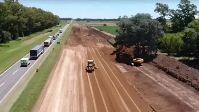 En plena pandemia, el Intendente de Chivilcoy pide obras en Ruta 5 "para que los vecinos no se sigan matando"