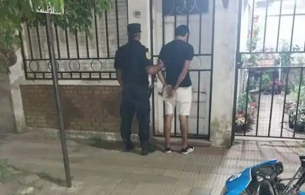 Detuvieron a un joven de 24 años por cometer una estafa en una panadería del centro