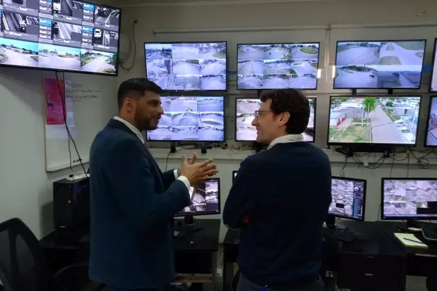 Funcionarios de Casilda pasaron por Rafaela para conocer la experiencia  en materia de prevención en seguridad