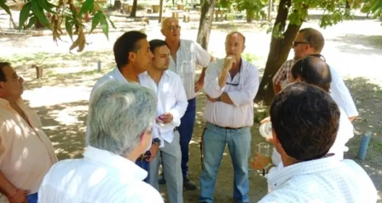 Aparicio y Guacone dieron a conocer las intenciones de crear una pileta en el Balnerario