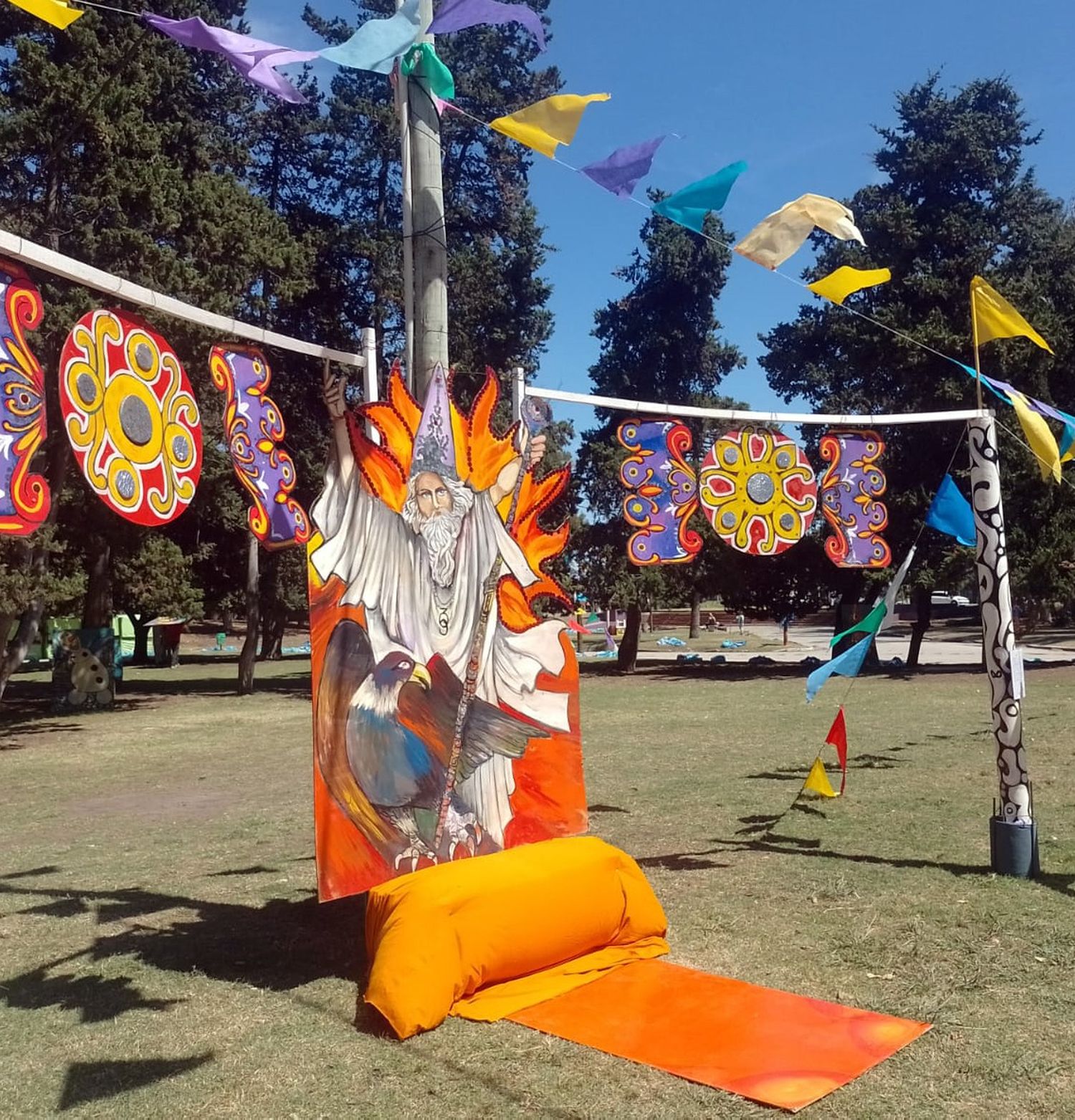 Festival. Últimos preparativos para que se inicie la fiesta en el Parque