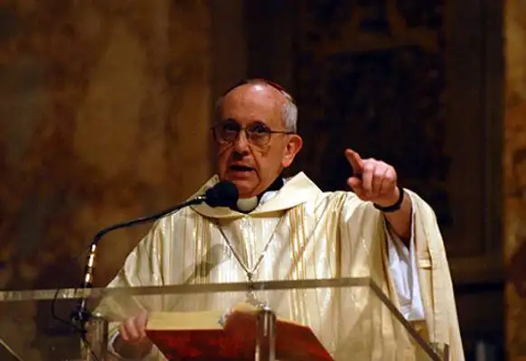 La Iglesia alertó por “la destrucción del trabajo y la falta de futuro”