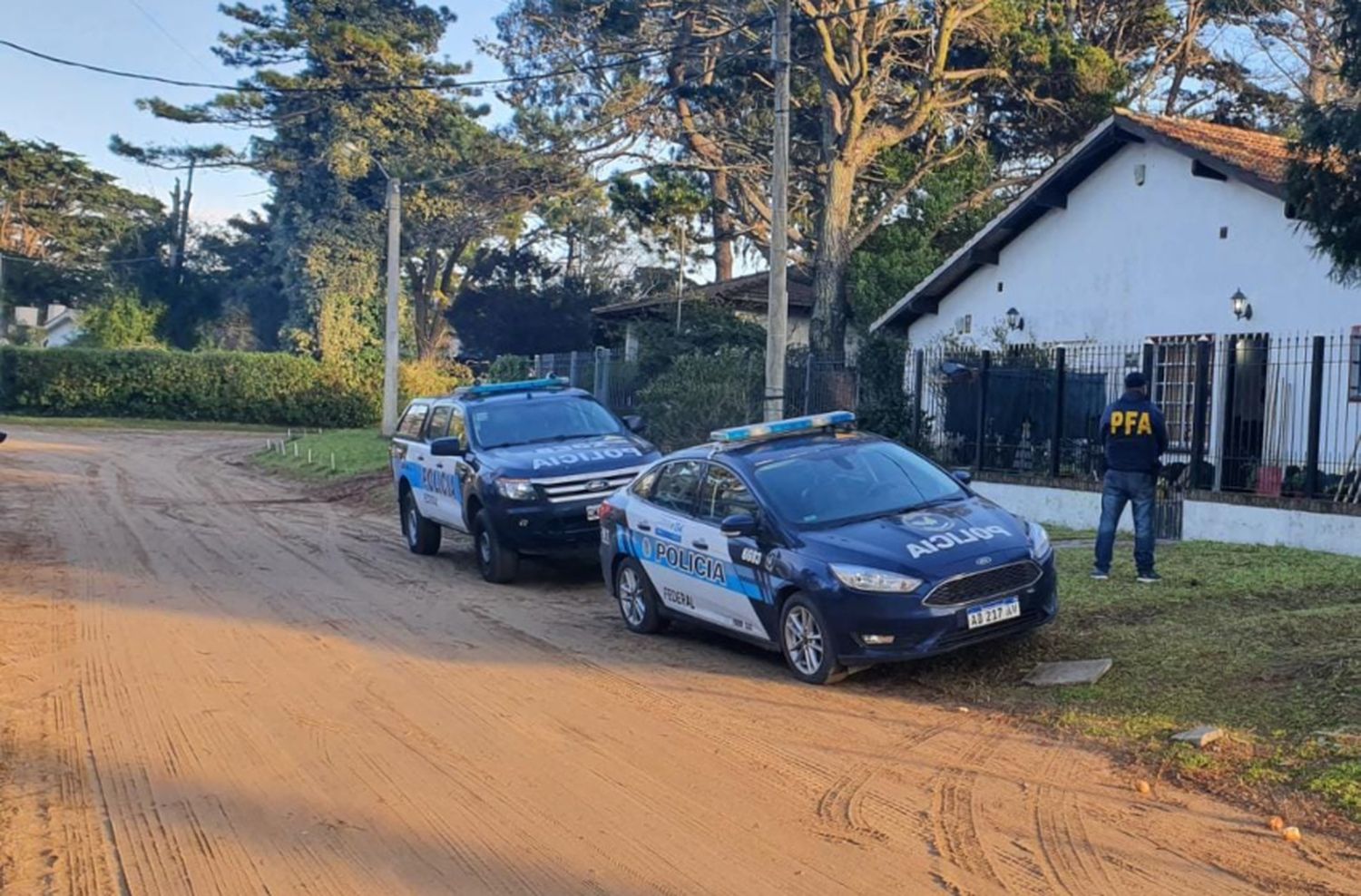 Detuvieron a un vendedor de distintas drogas en Villa Gesell