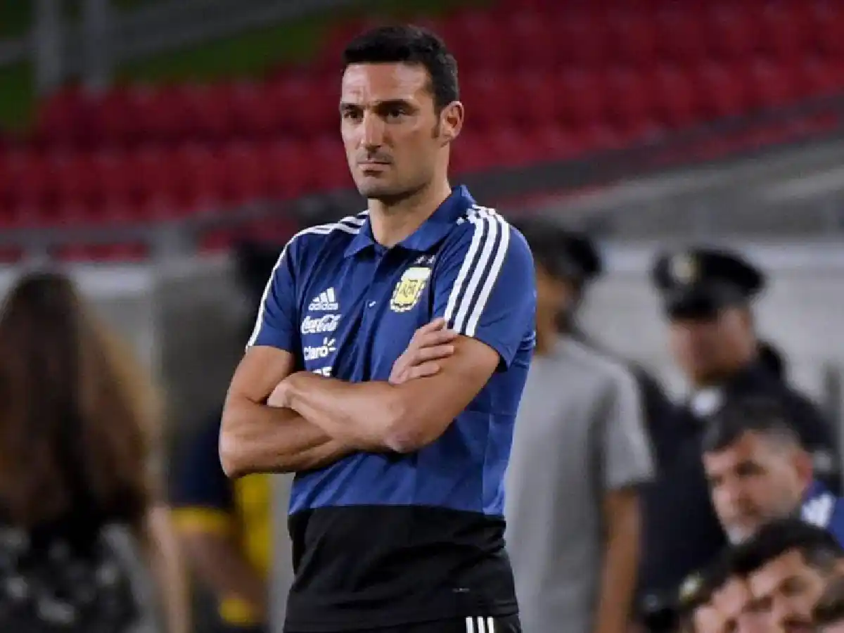 Scaloni: "Messi es un chico más dentro del grupo"