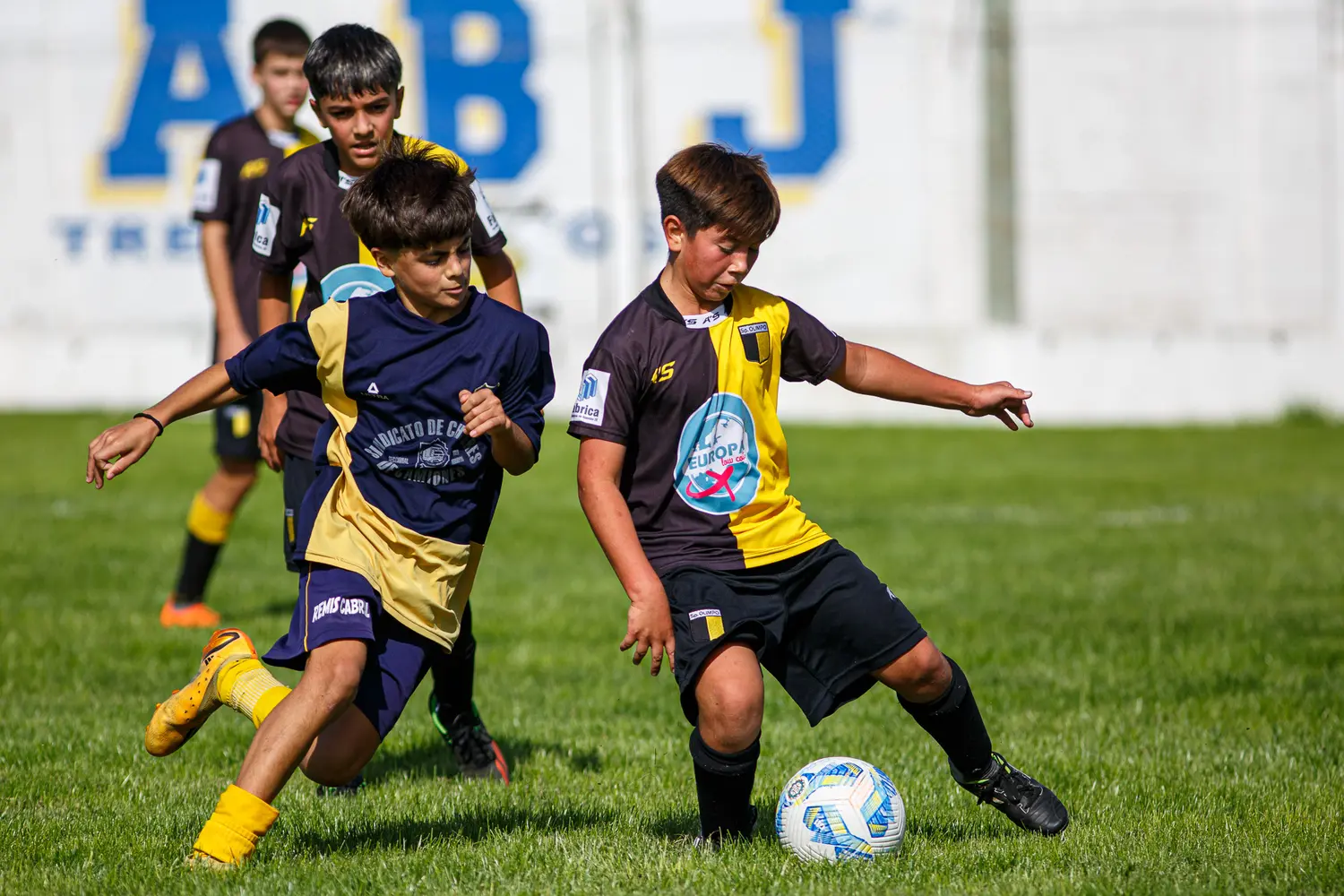 Las inferiores se dan ruedo