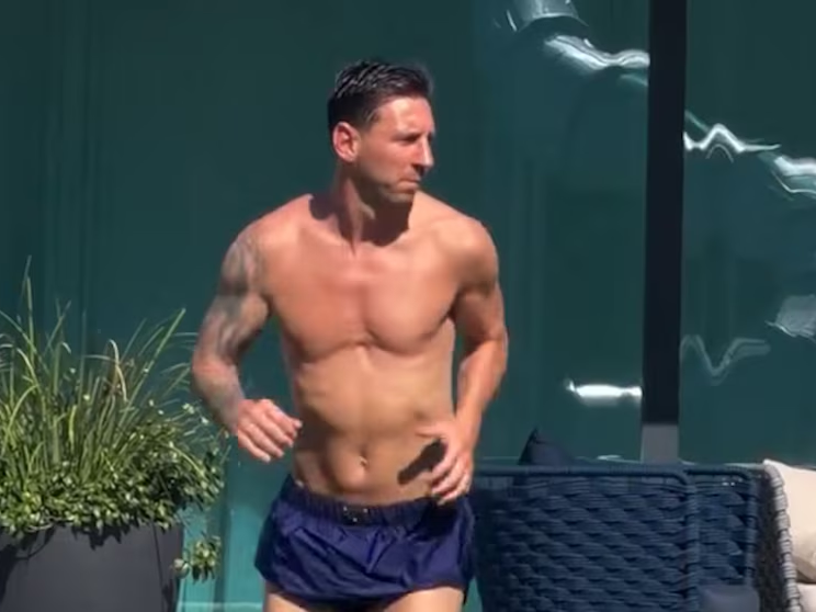 La primera foto de Lionel Messi en 2026 es jugando al fútbol en su casa.Foto:Instagram
