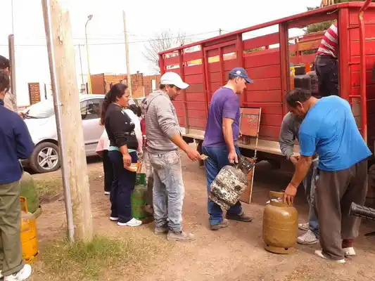 Continúa la distribución de la Garrafa Social