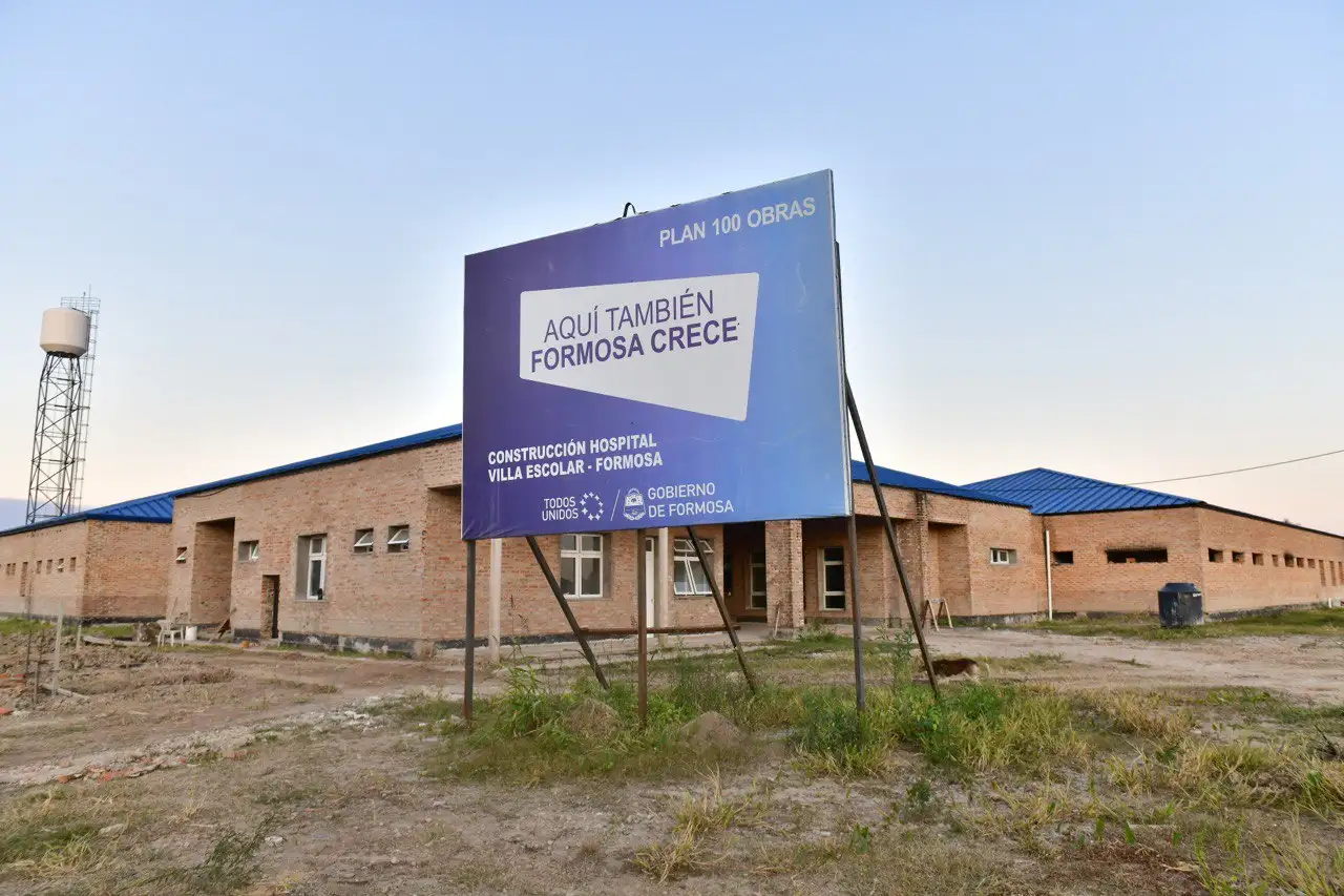 Con recursos provinciales, avanza la obra del hospital de Villa Escolar