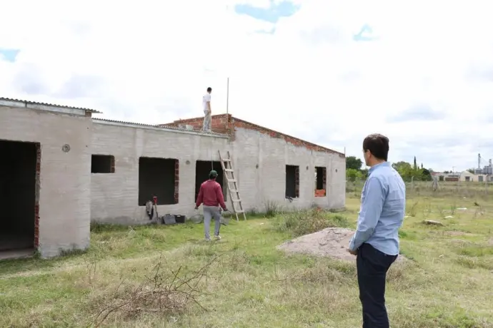 Bolívar: Bucca recorrió el Hogar de Protección para Mujeres 
