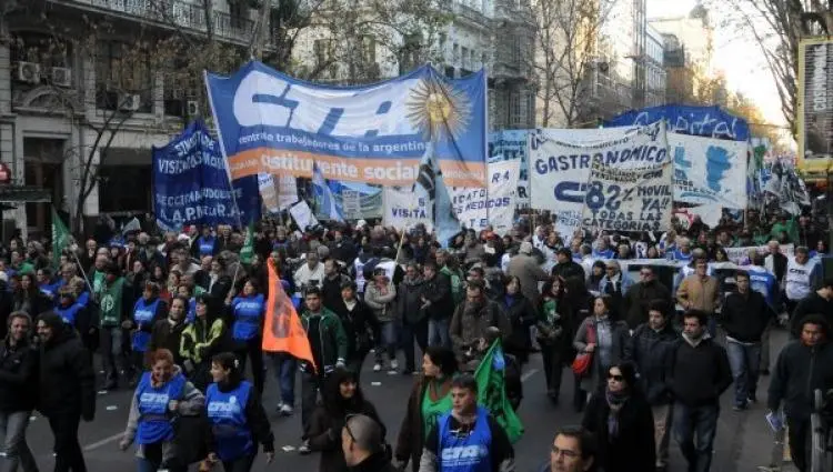 Ratifican paro nacional de ATE y CTA el miércoles