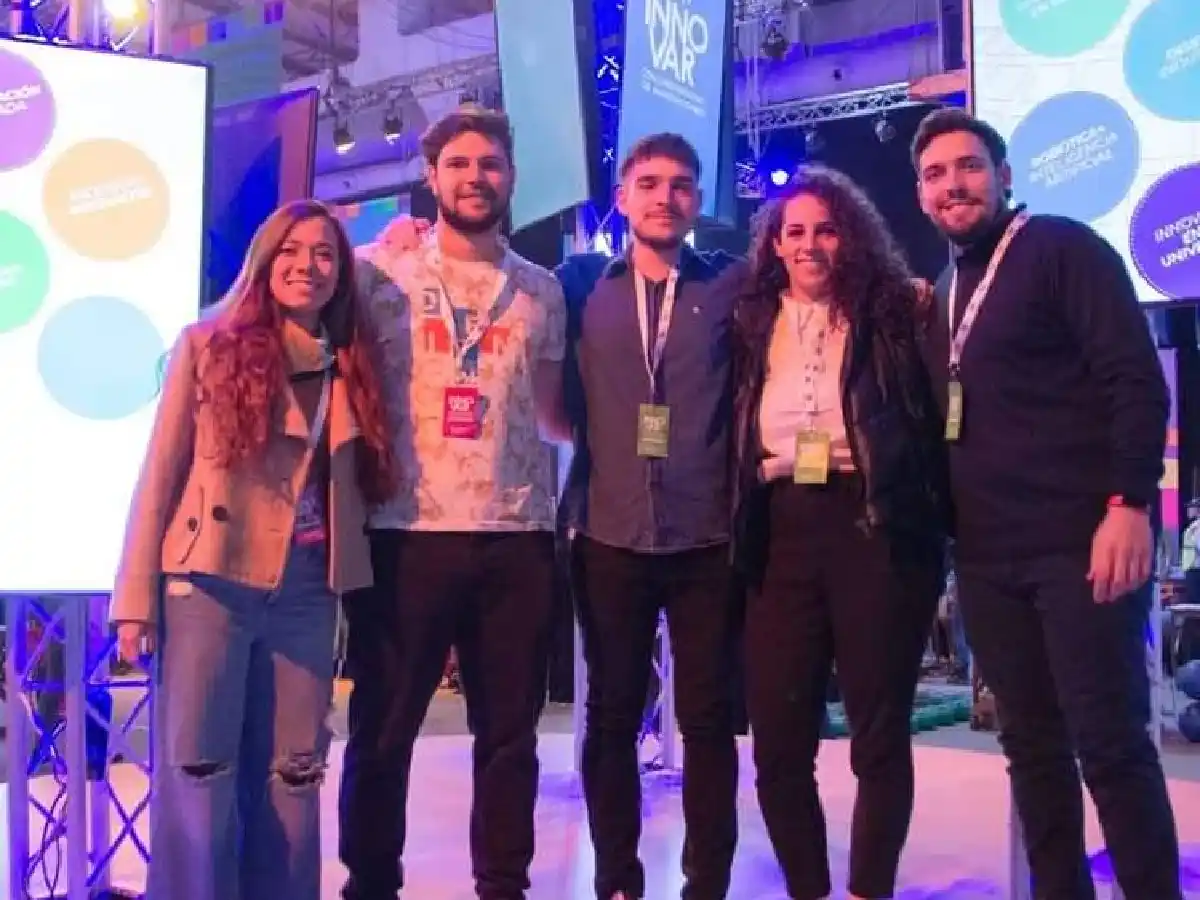 Graduados del CRES expusieron en Tecnópolis