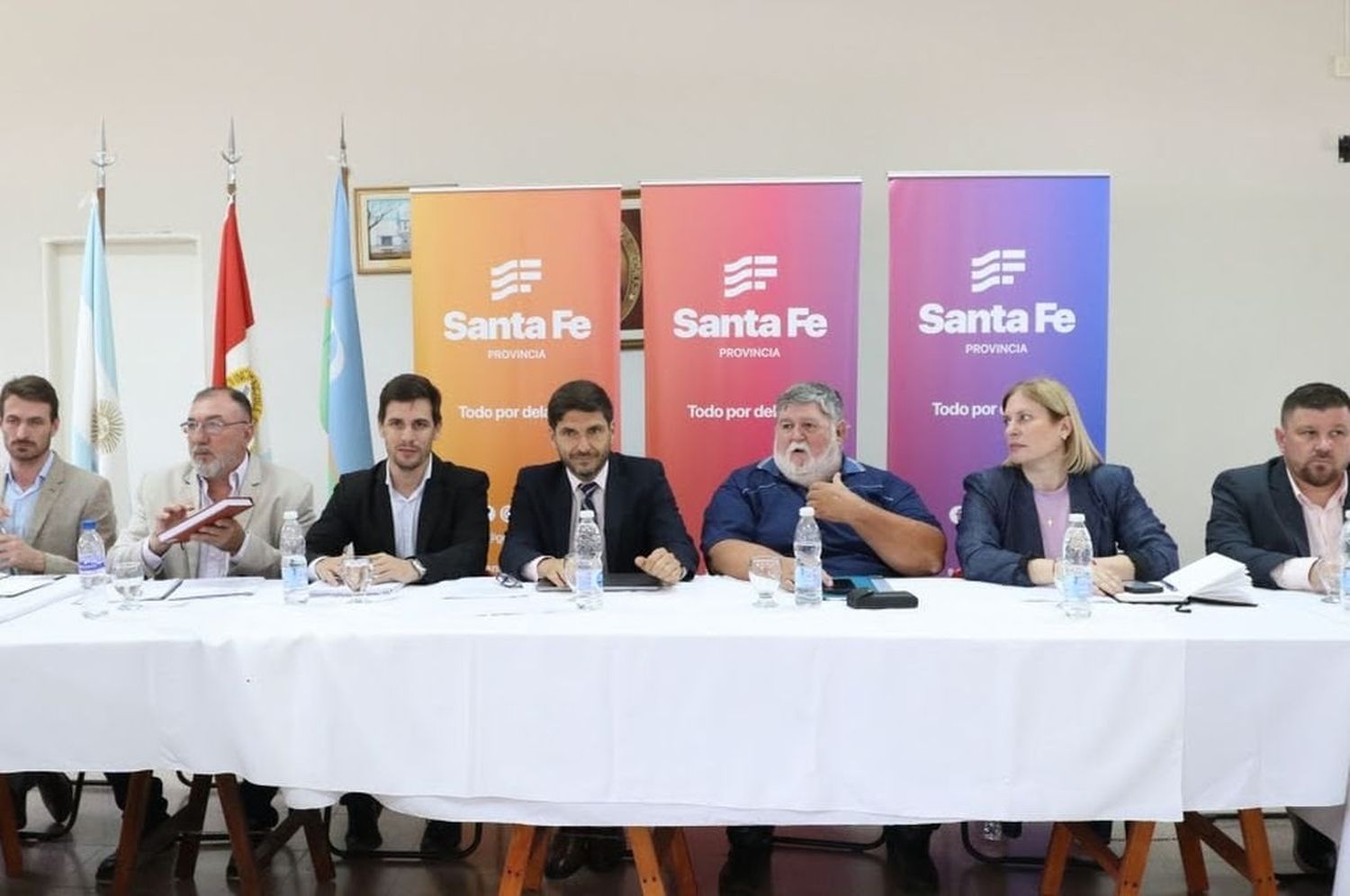 El mandatario mantendrá reuniones con representantes de diferentes entidades, productores, empresarios, autoridades de varias localidades, y también hará entrega de escrituras de viviendas.