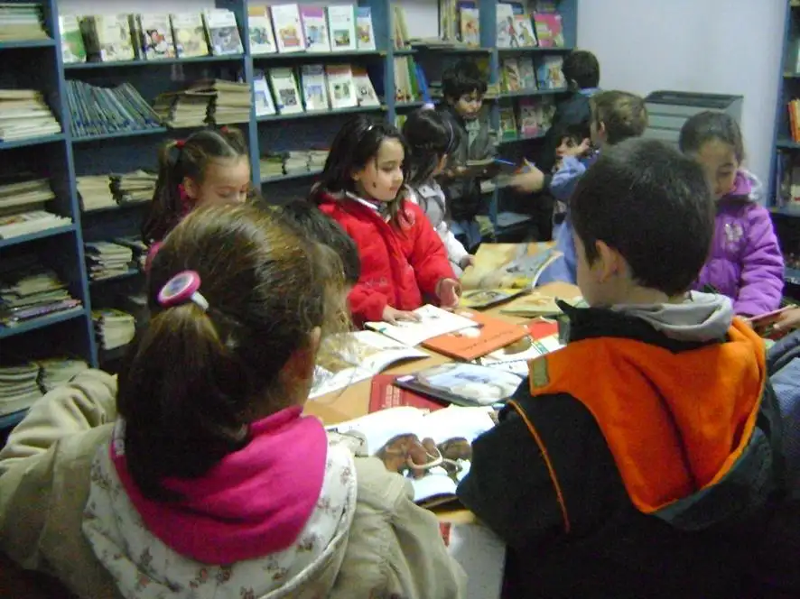 La Sala  Abierta de Lectura presenta el ciclo “Por algo” 