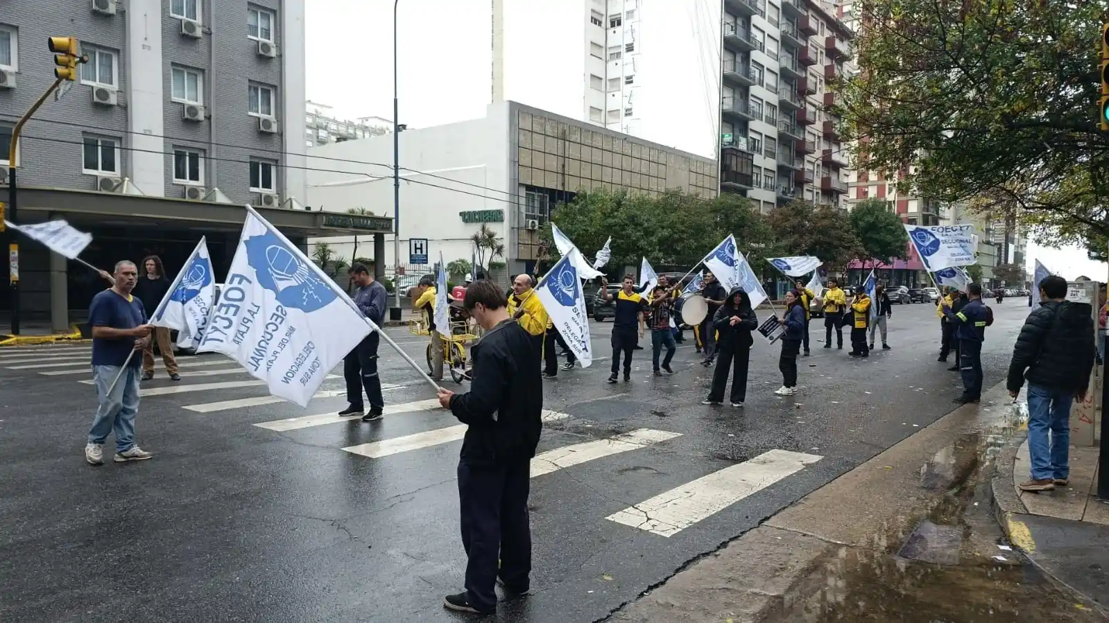 Trabajadores del Correo levantaron medidas de fuerza tras un principio de acuerdo con la empresa