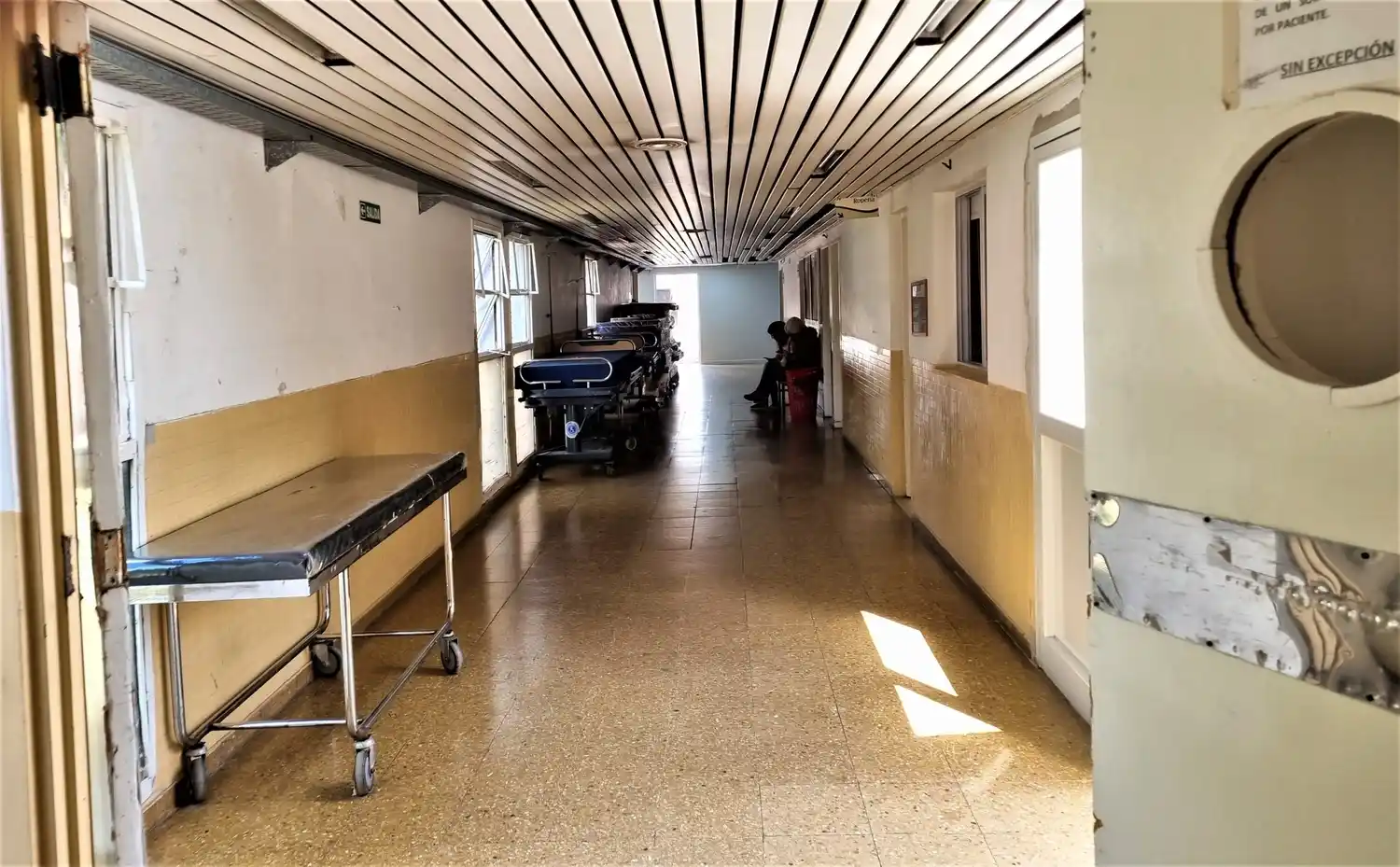 Hospital: el relato de la familia de un hombre que esperó 23 días para una derivación “de urgencia”