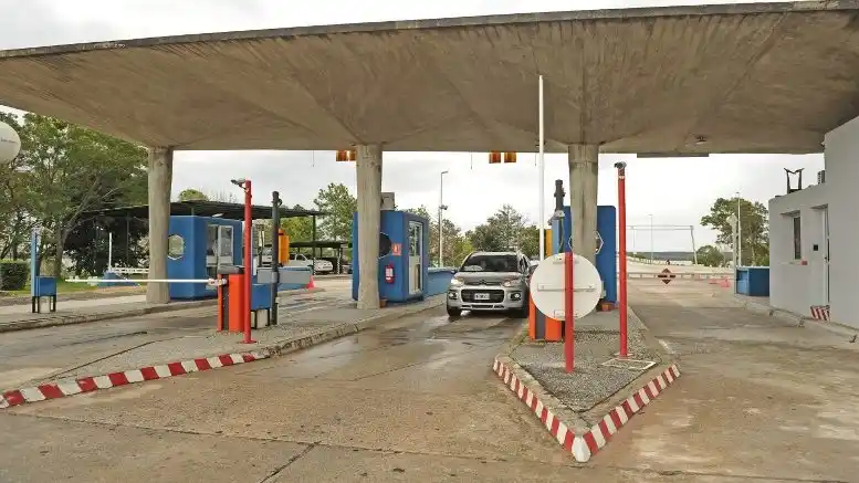 Adecuación de tarifas de peaje en los puentes internacionales