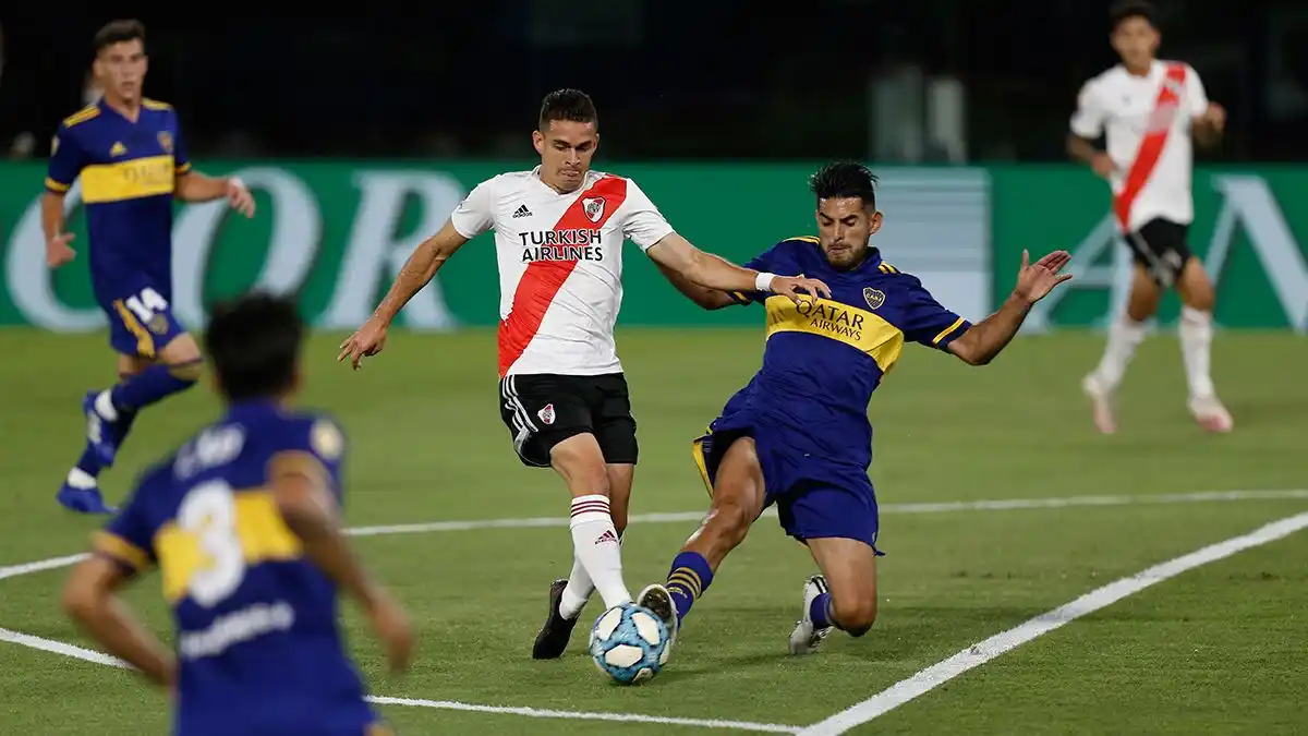 Superclásico vibrante: empataron 2 a 2 y la zona se define en la última fecha