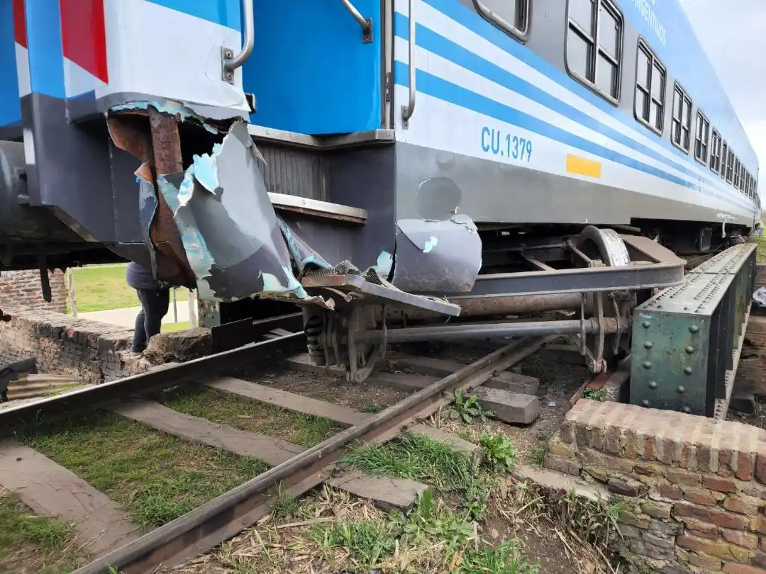 Descarriló un tren del ramal Victoria - Capilla del Señor
