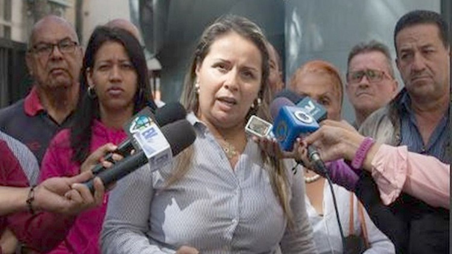 ¡ES UNA LOCURA! Gremios rechazan regreso a las aulas sin garantías contra contagios de COVID-19