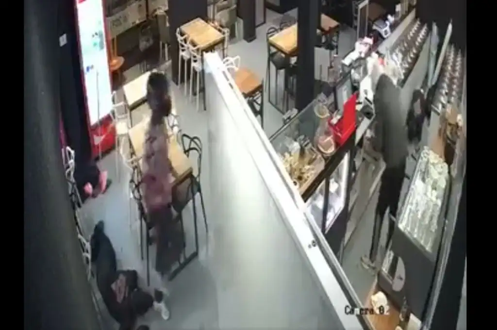 Robo en una heladería