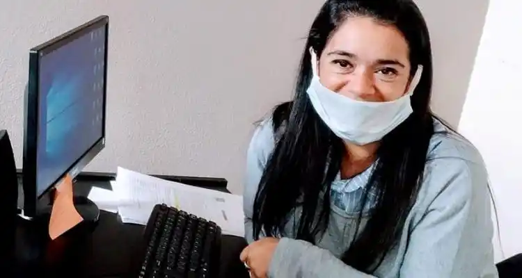 Laura Monfasani reconoció que hizo “una reunión” pero aseguró que “no eran 10 personas” sino “tres”