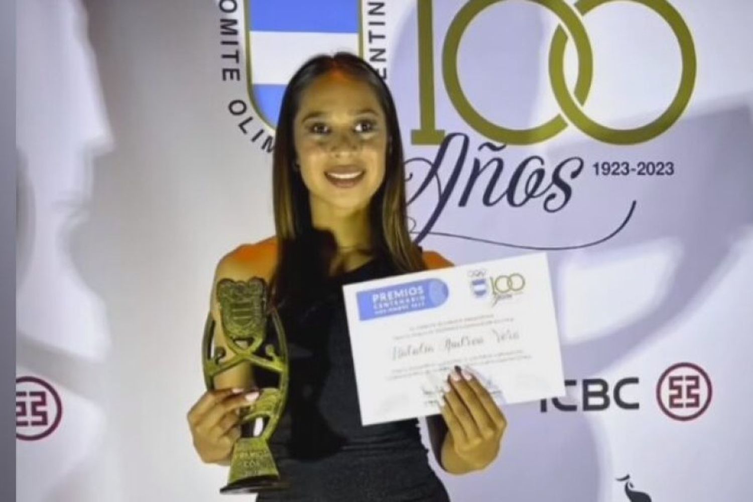 Natalia Vera fue premiada por el COA