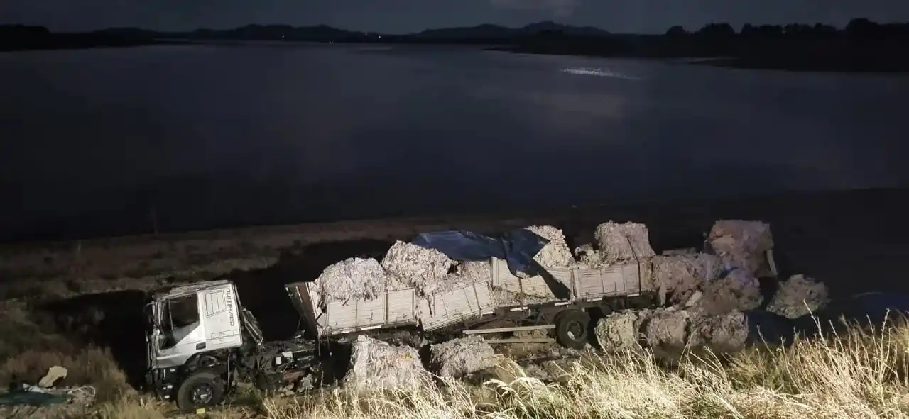 Quedó al borde del Dique