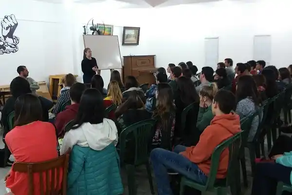 El lunes comienzan las clases de UBA XXI en Gualeguaychú   