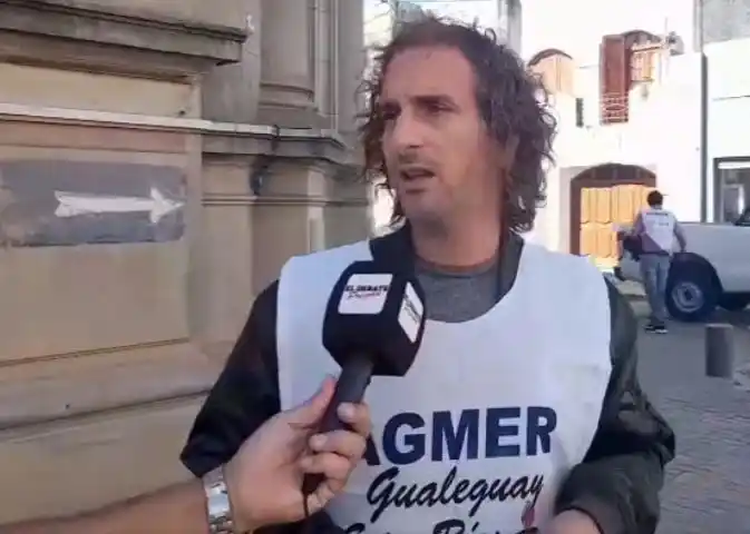 Paro de CTERA: Integrantes de Agmer entregaron panfletos en la zona céntrica