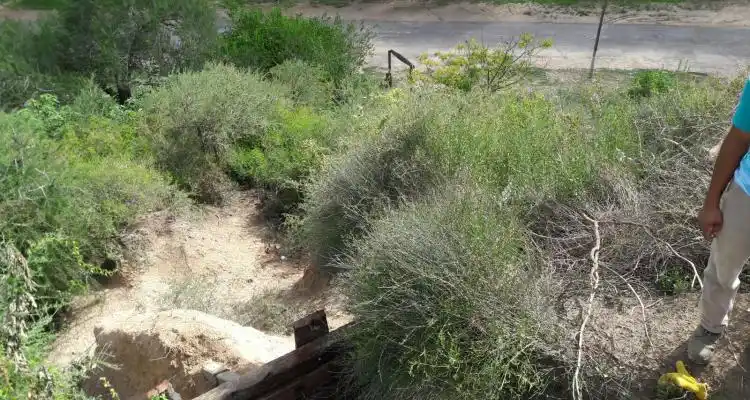 [VIDEO] Trabajos en la barranca para evitar que se derrumbe
