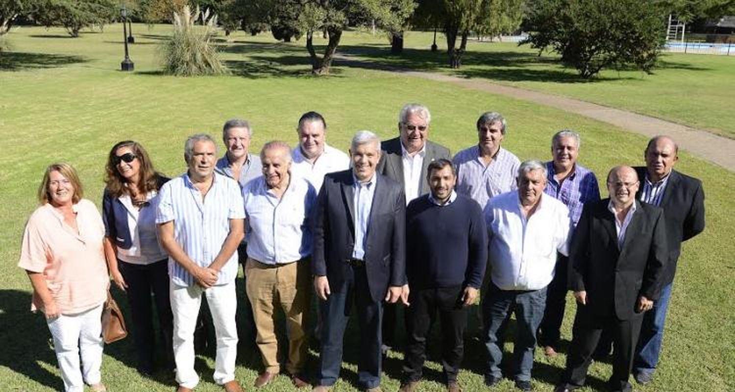Elecciones 2015: Giovanettoni participa de acto encabezado por Julián Domínguez