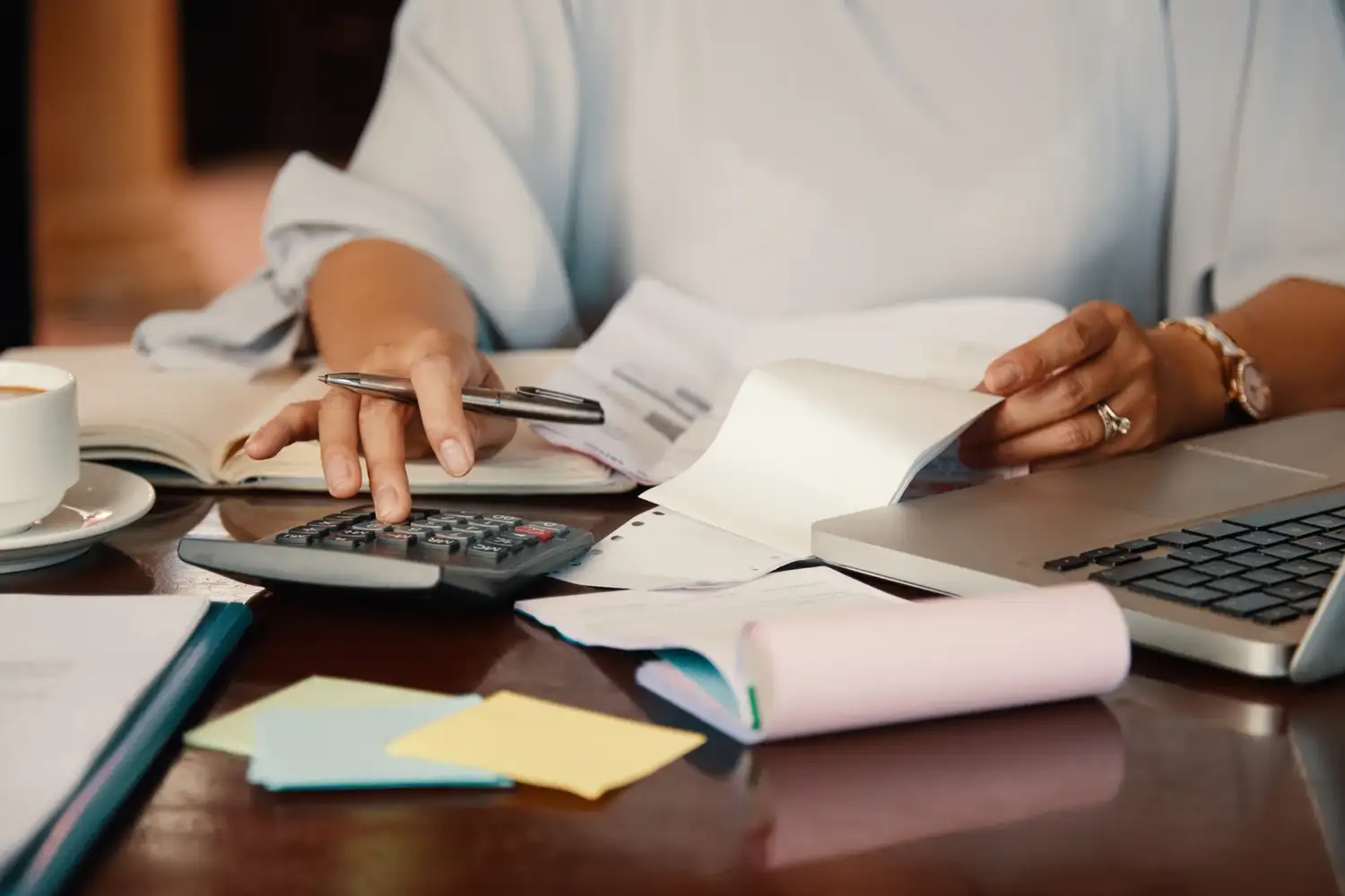 El riesgo financiero empresarial aumentó en agosto, advierte Fidelitas