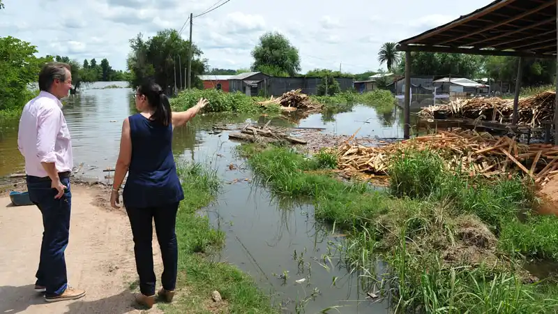 Bordet estuvo en Colón y confirmó obras para zonas afectadas