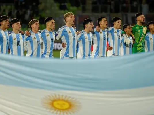 Argentina enfrenta a Nigeria a las 16:30 buscando el pase a cuartos de final del Mundia.