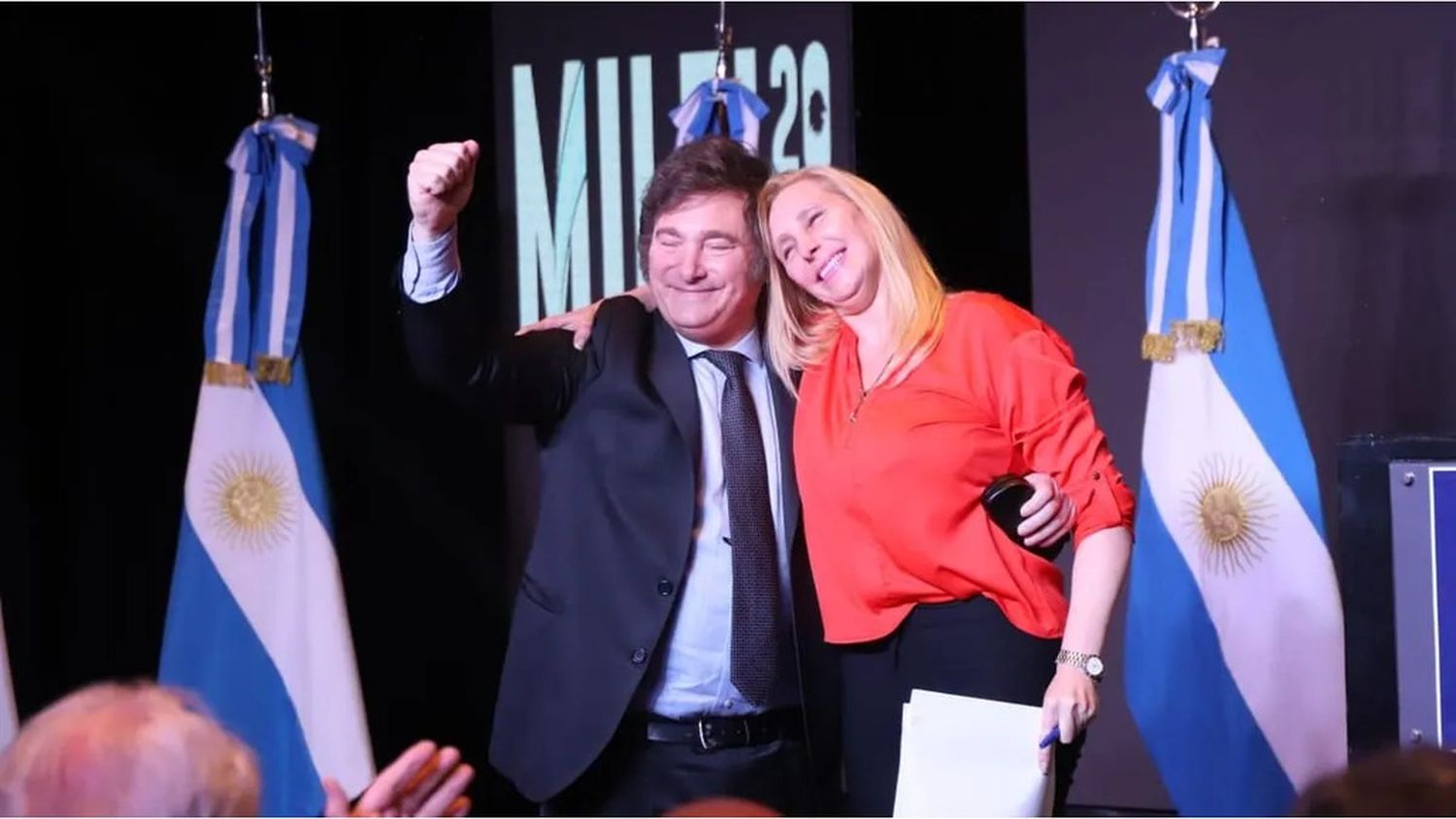 El presidente Javier Milei y su hermana Karina en el centro del escándalo del criptogate