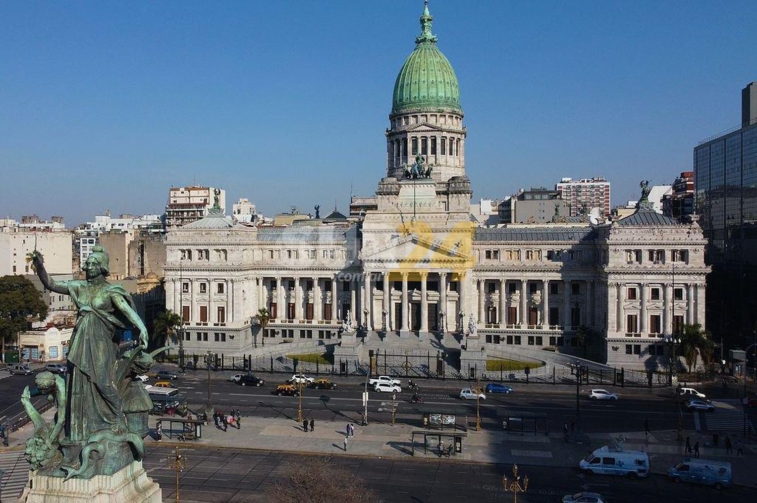 Santa Fe define tres senadores y nueve diputados para el Congreso