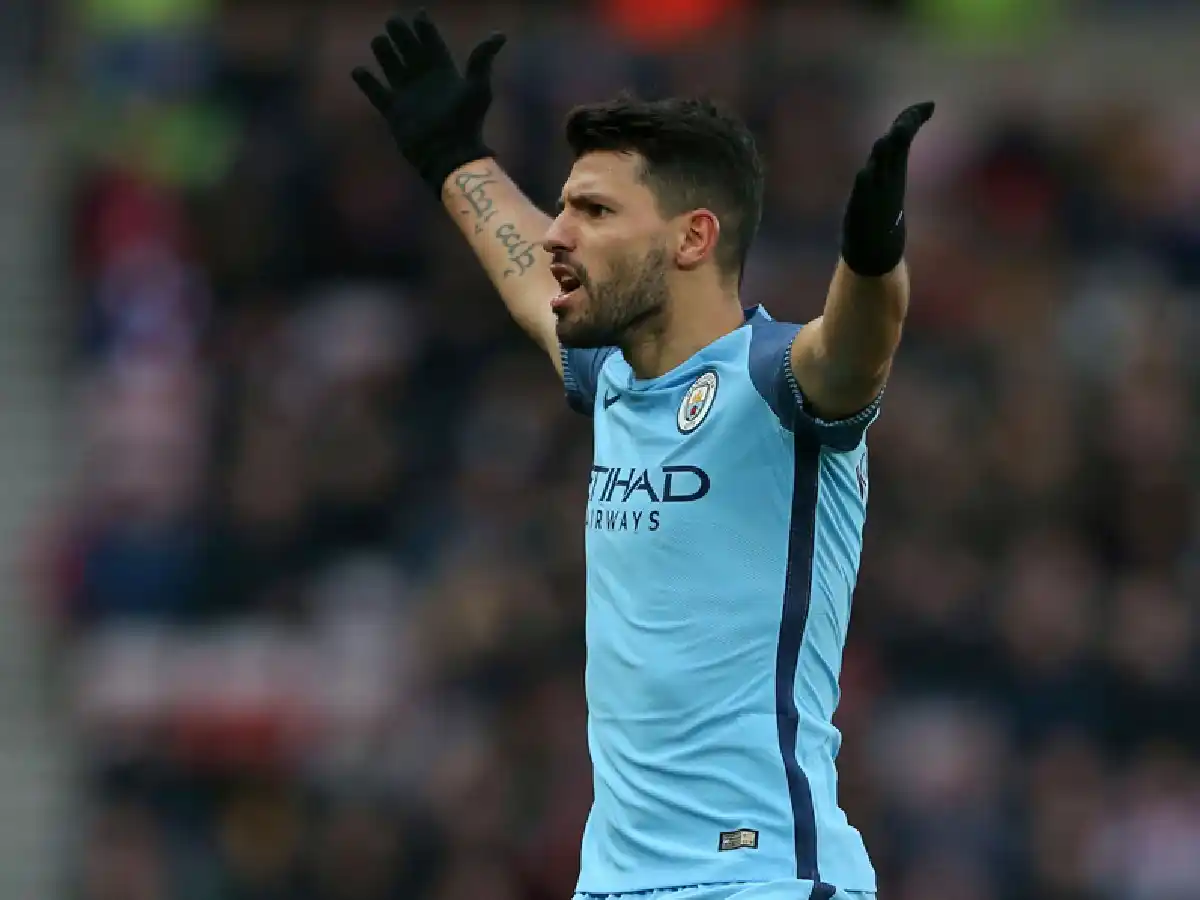 Guardiola elogió a Agüero